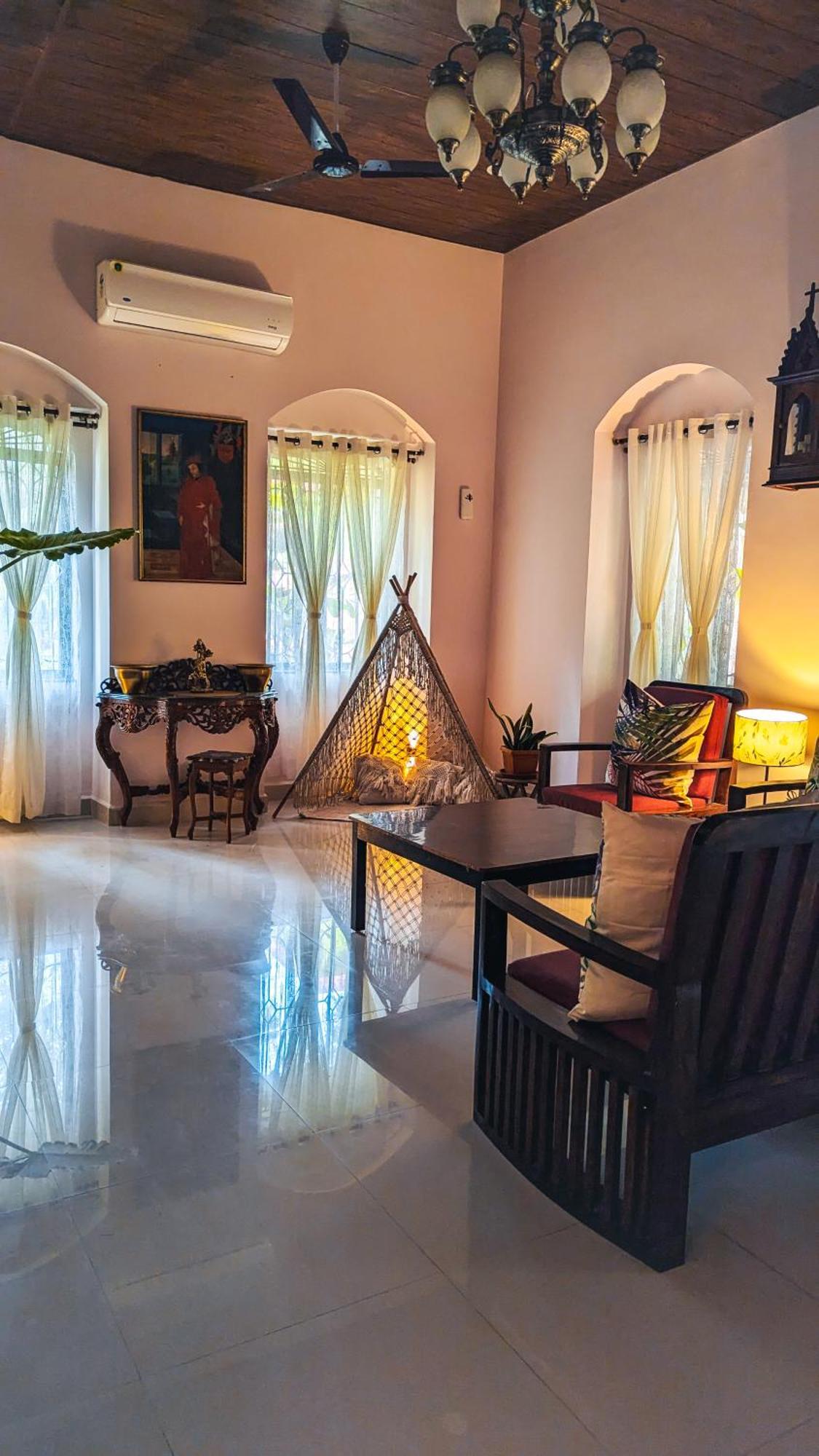 The First House By V3Homestay 4Bhk Private Pool Калангуте Екстериор снимка